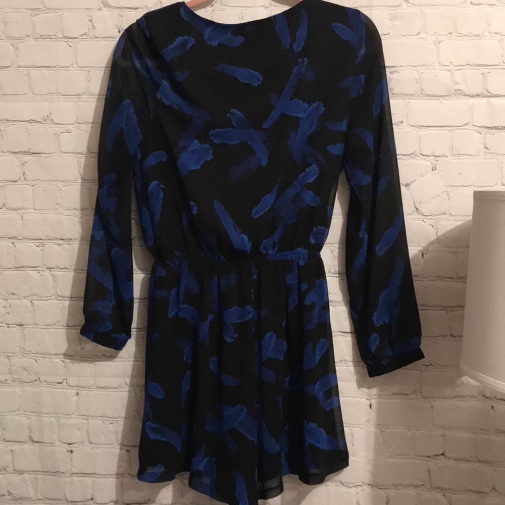 Express One Pc Outfit - Picture 5 of 9